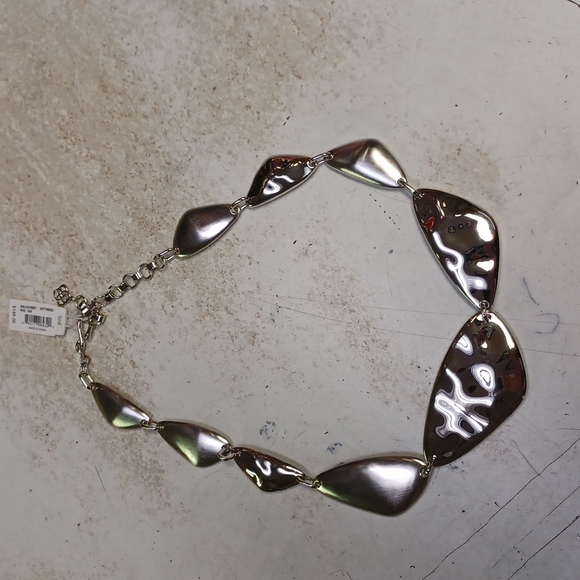 Kendra Scott Necklace - Picture 1 of 5